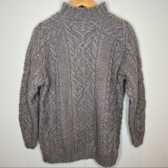 Exclusive Hand Knit for Lauren Ralph Lauren - Picture 3 of 4